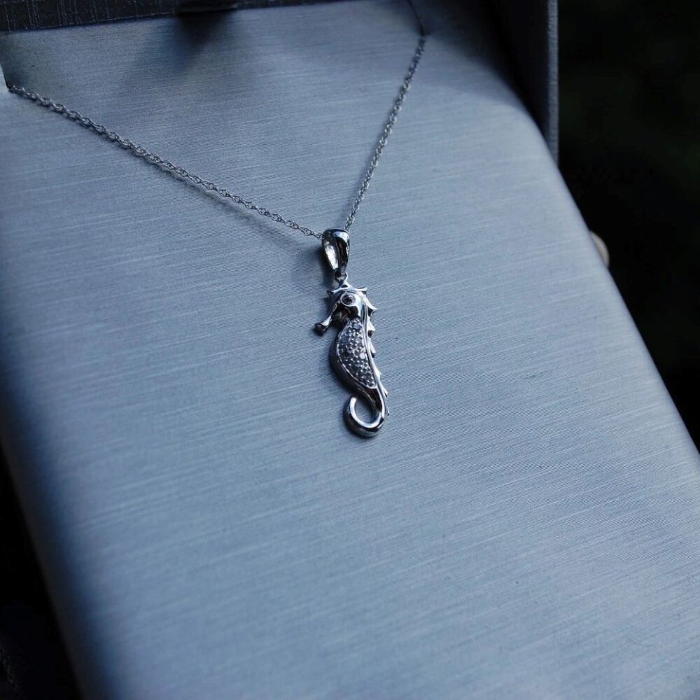 14k White Gold Diamond Accent Seahorse Pendant Necklace - Picture 2 of 10